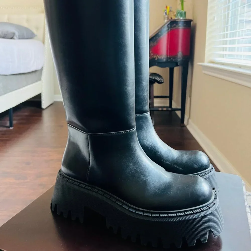 Zara Dark Lace-Up Boots - Picture 3 of 7